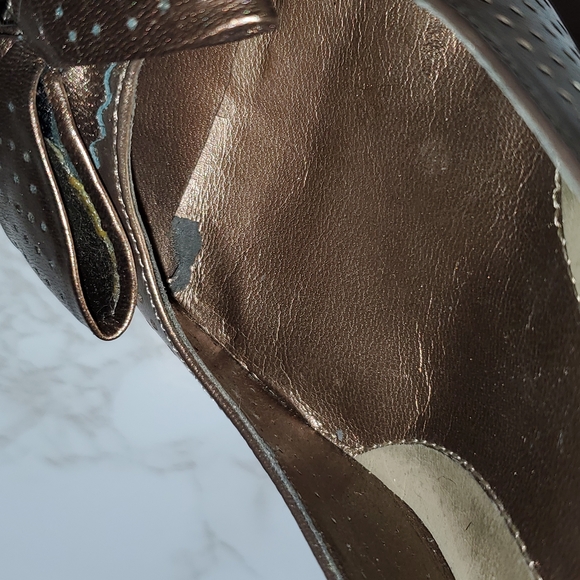 Bandolino peep toe heels - Picture 17 of 17